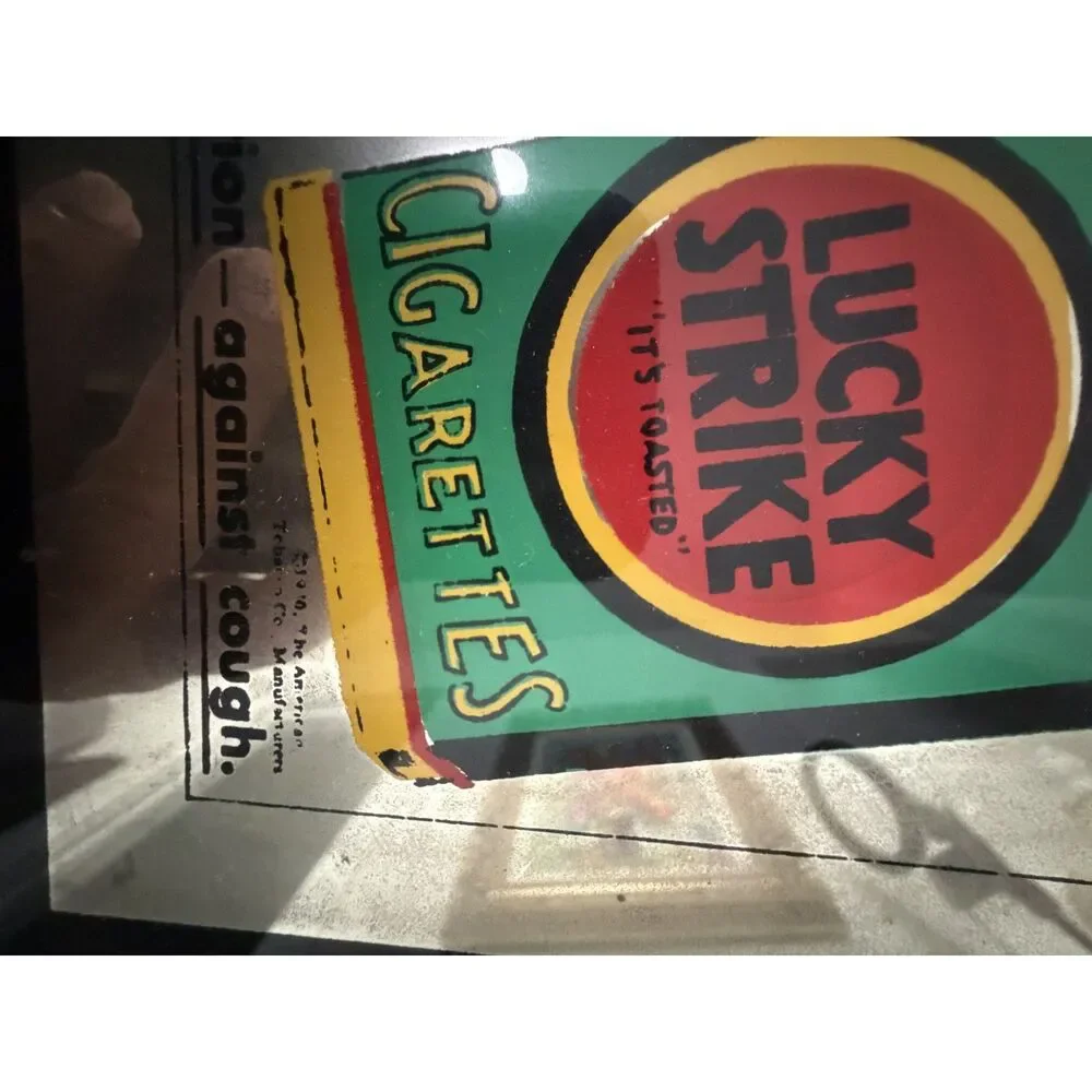 Vtg. Lucky Strike cigarettes  